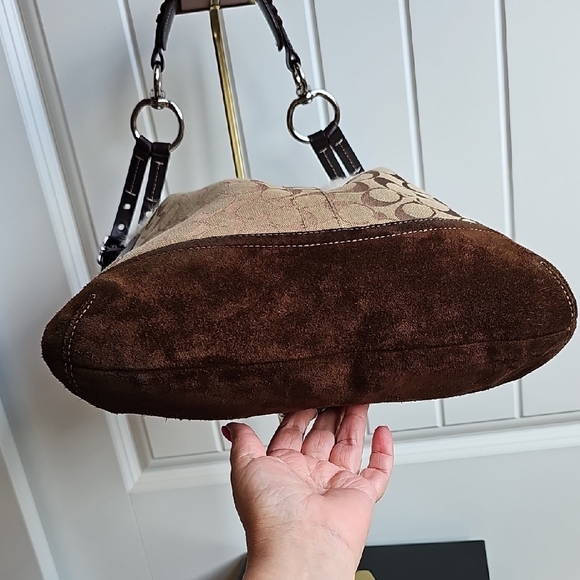 COACH Vintage 2005 Signature Hobo Canvas, Suede & FAUX Fur handbag F052-8K48. - Picture 9 of 11